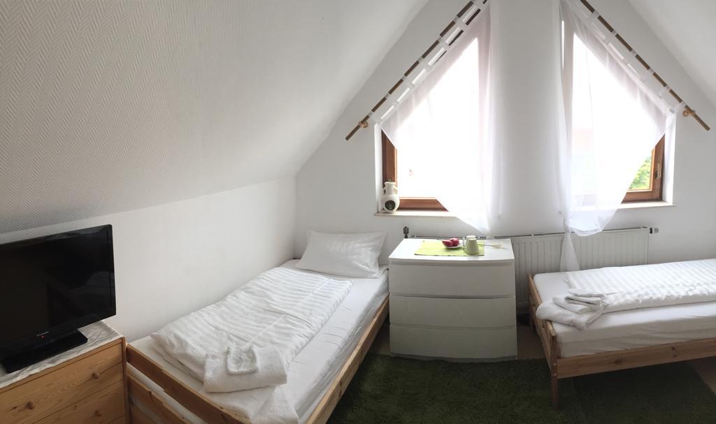 Motels21 Sersheim Номер фото